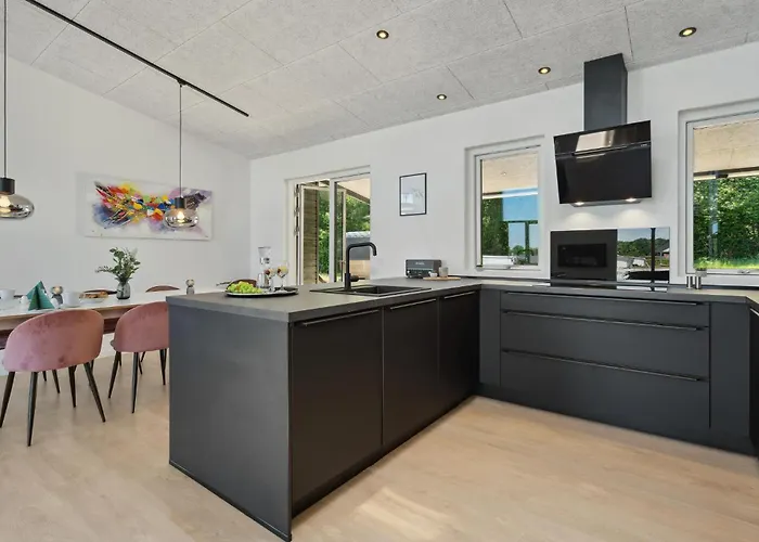 In With Sauna بيت للعطل *